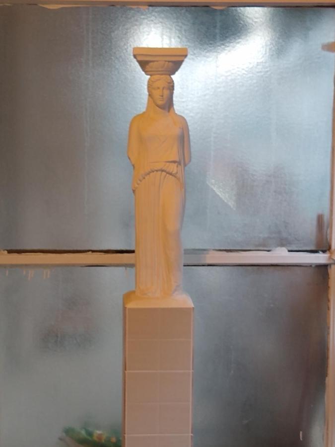 Acropolis Within 10 Minutes Walk! Classical Apartment And A Hostess At Your Side! Athens Exterior photo